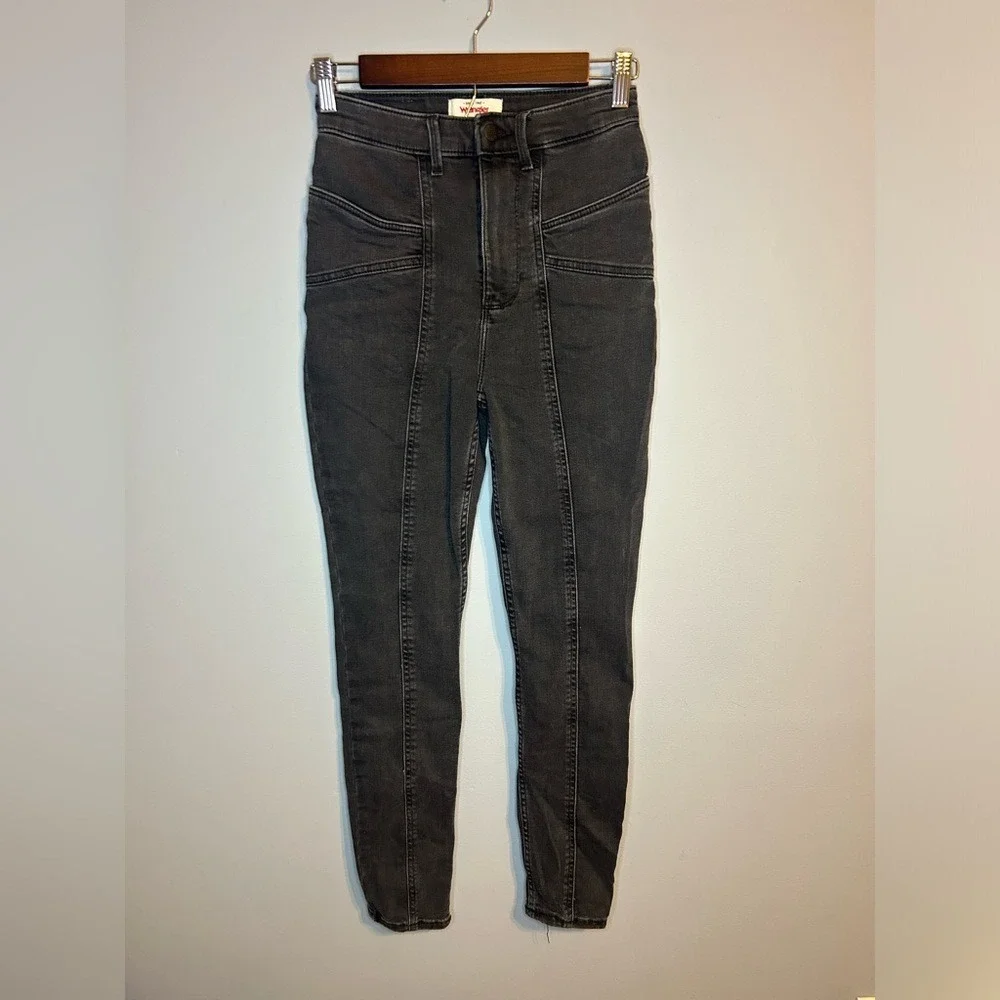 Wrangler Highest Women‎ 2 High-Rise Western Skinny Jeans Light Black/Gray